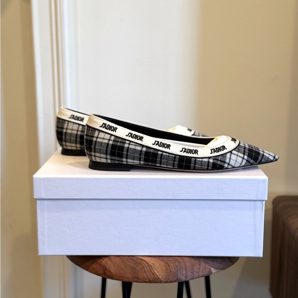 NEW IN BOX Dior J’Adior Tartan Flat Size 36.5 - Picture 3 of 7